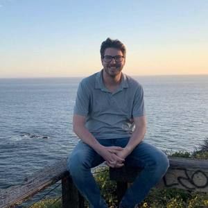 Meet your Posher, Travis